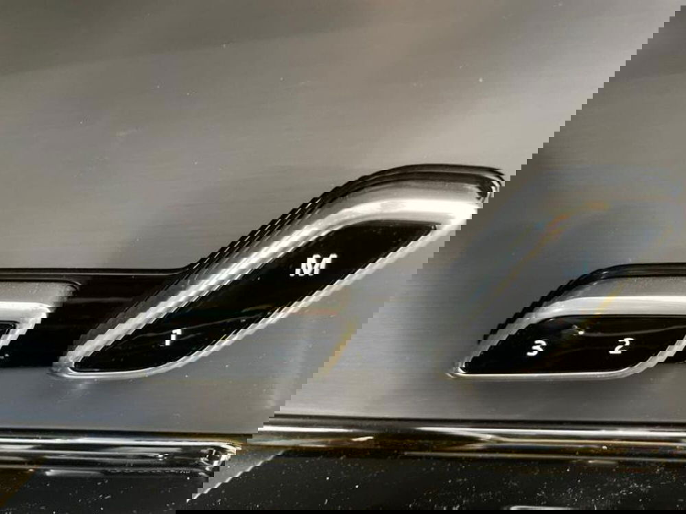 Land Rover Range Rover Sport usata a Venezia (9)