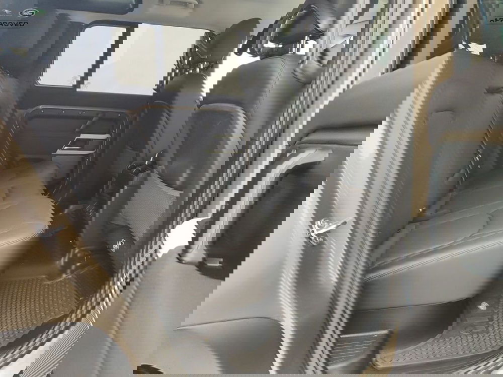 Land Rover Defender usata a Ragusa (5)