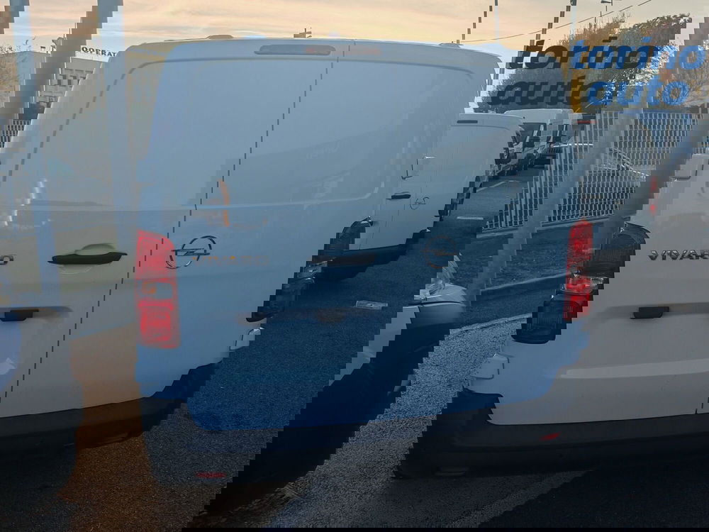 Opel Vivaro Furgone nuova a Torino (3)
