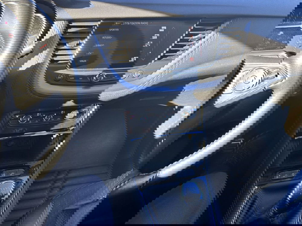 Opel Grandland X usata a Ancona (19)