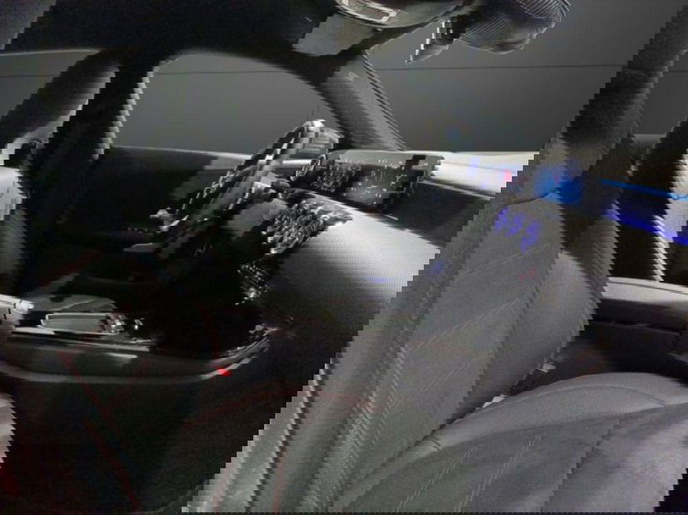 Mercedes-Benz CLA Shooting Brake usata a Novara (10)