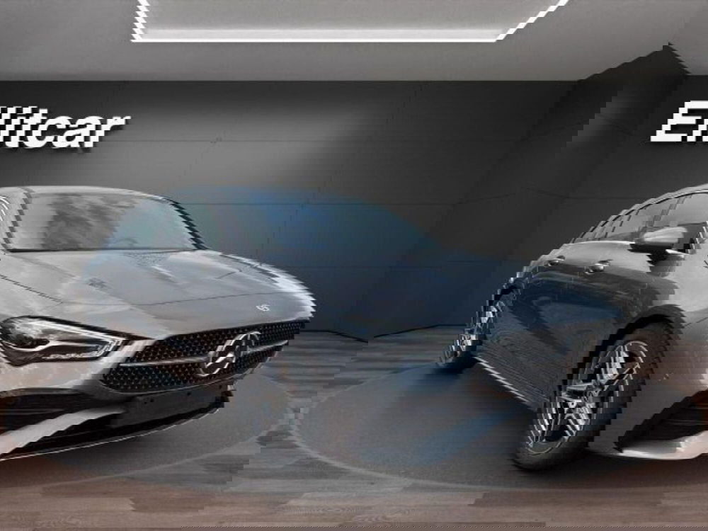 Mercedes-Benz CLA Shooting Brake usata a Novara (3)