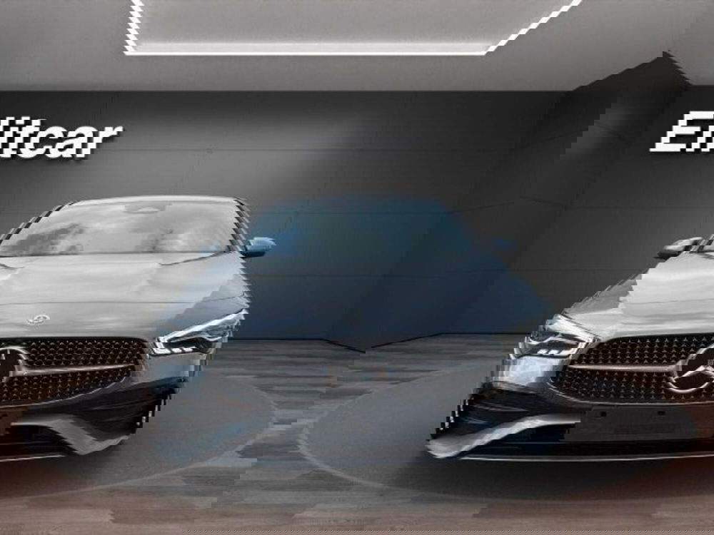 Mercedes-Benz CLA Shooting Brake usata a Novara (4)