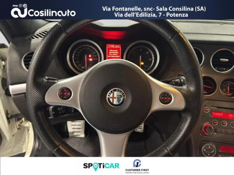 Alfa Romeo Spider usata a Salerno (12)
