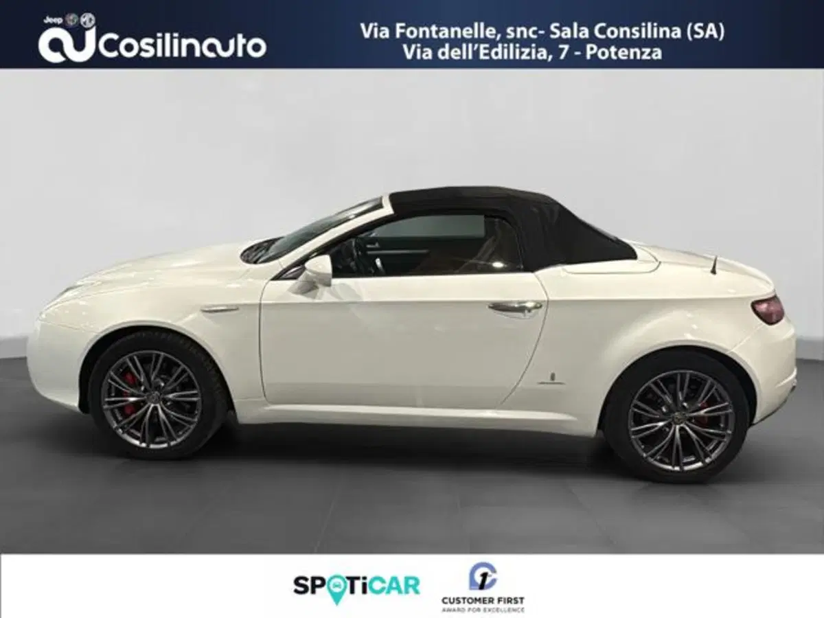 Alfa Romeo Spider usata a Salerno (2)