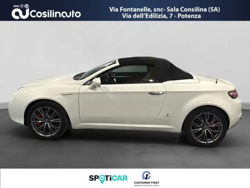 Alfa Romeo Spider usata a Salerno (2)