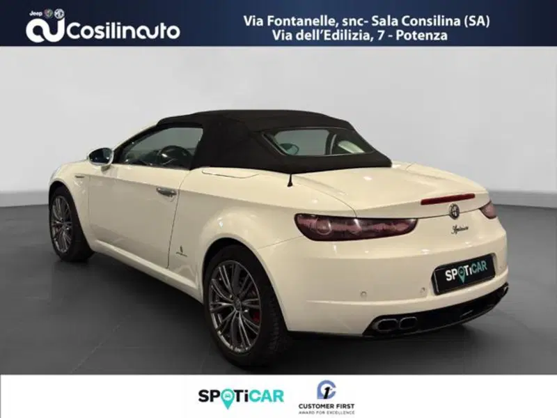 Alfa Romeo Spider usata a Salerno (3)