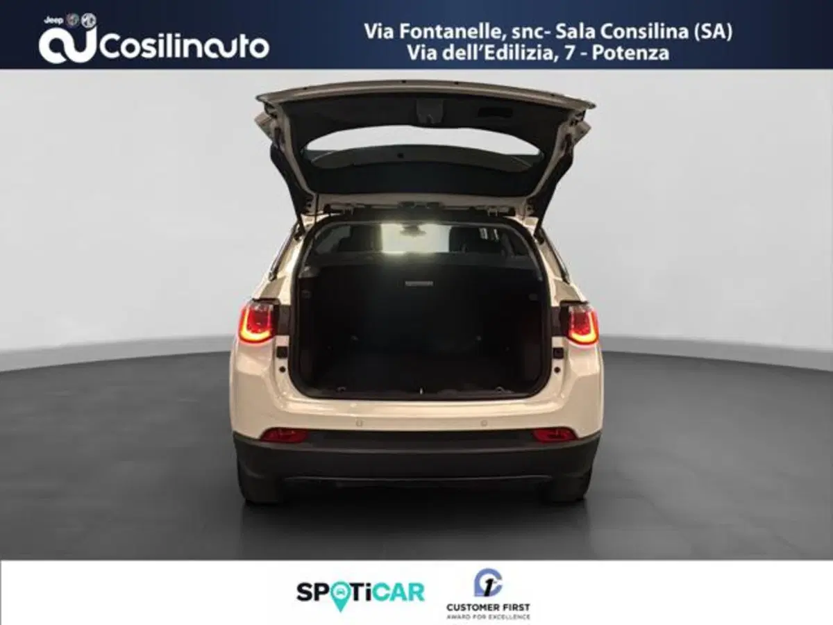 Jeep Compass usata a Salerno (17)