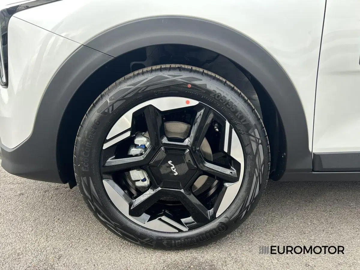 Kia Stonic nuova a Bari (10)
