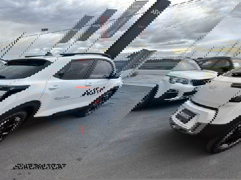 Kia Stonic nuova a Bari (5)