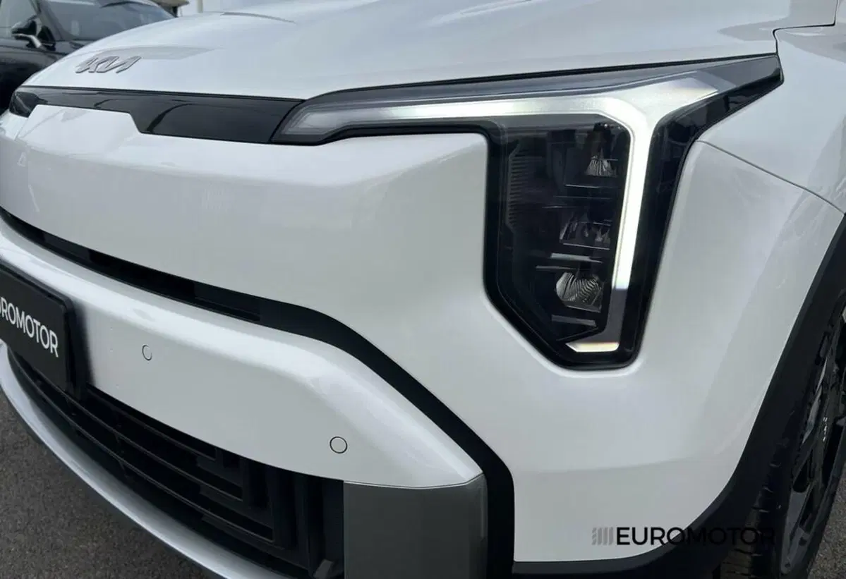 Kia Stonic nuova a Bari (9)