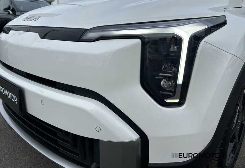 Kia Stonic nuova a Bari (9)