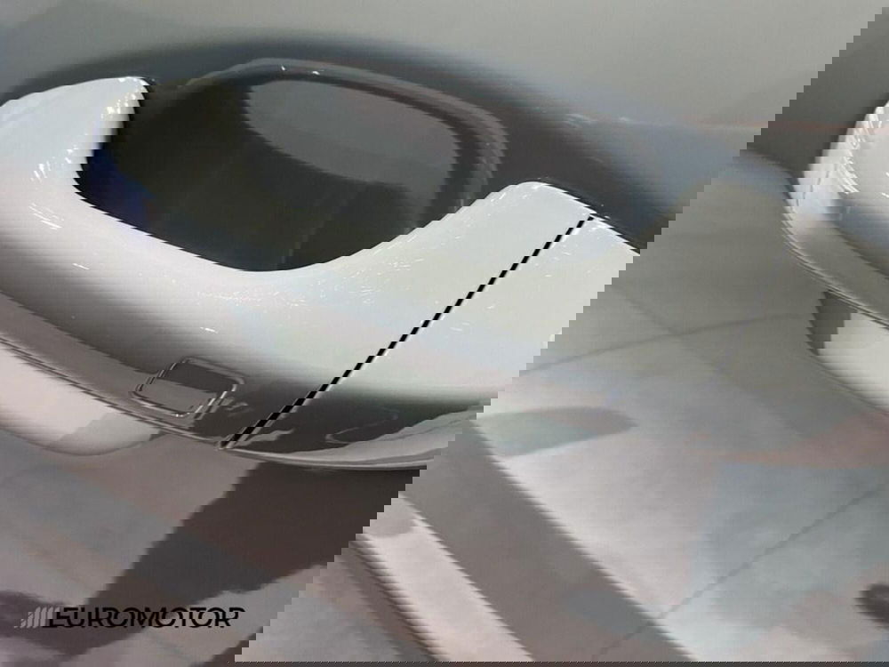 Kia Stonic nuova a Bari (12)