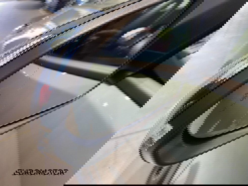 Kia Stonic nuova a Bari (13)