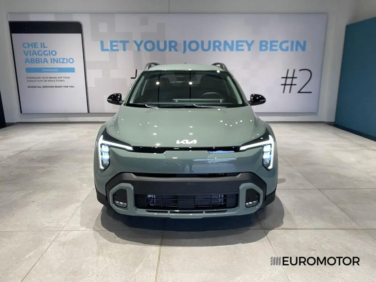 Kia Stonic nuova a Bari (2)