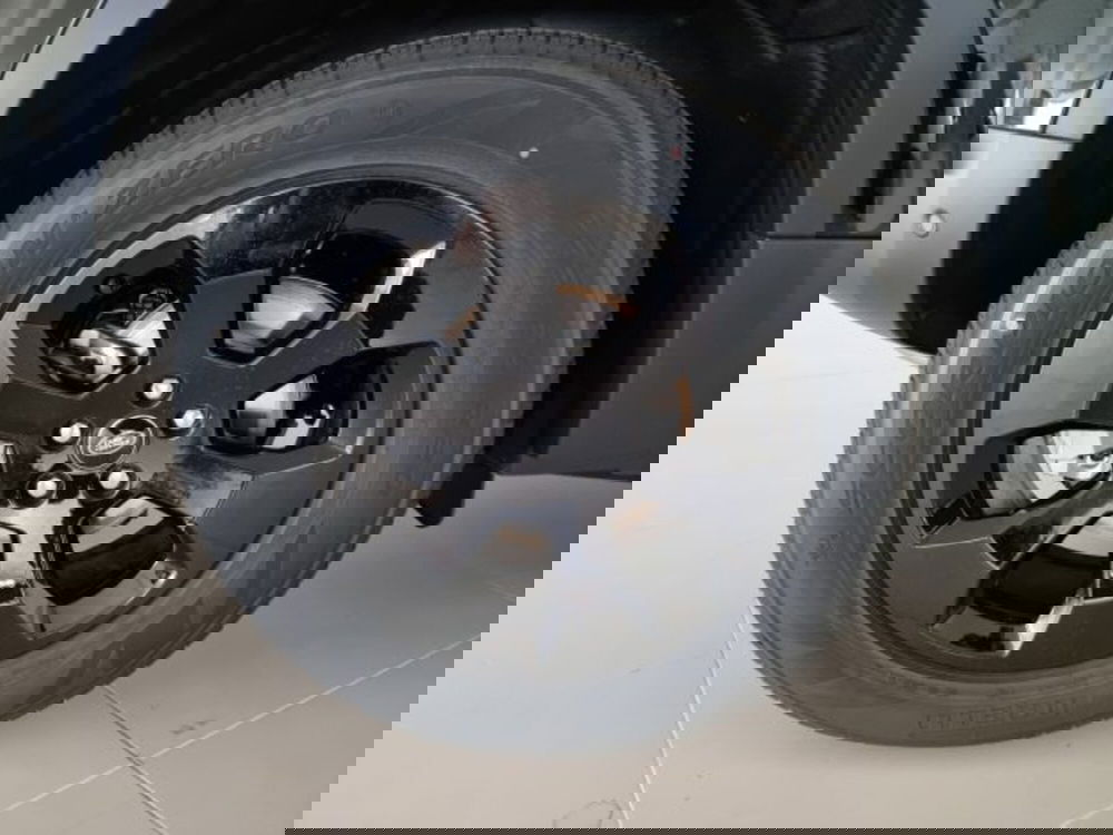 Land Rover Defender usata a Cuneo (6)