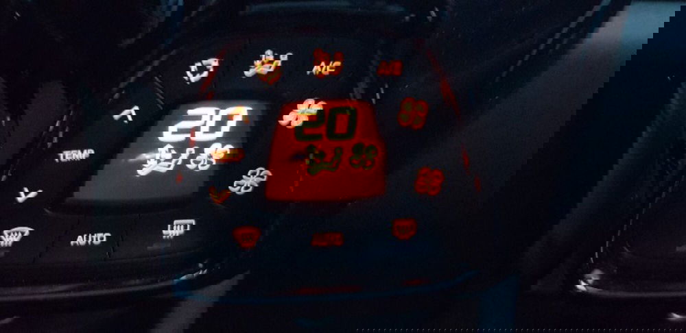 Peugeot 108 usata a Pordenone (19)