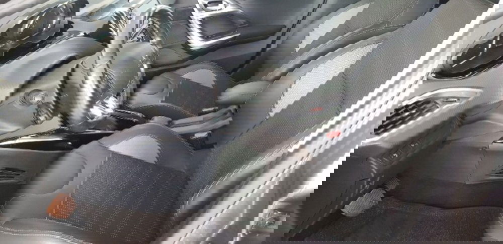 Peugeot 2008 usata a Pordenone (13)