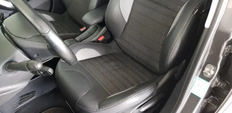 Peugeot 2008 usata a Pordenone (14)