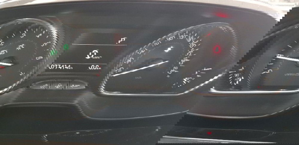 Peugeot 2008 usata a Pordenone (17)