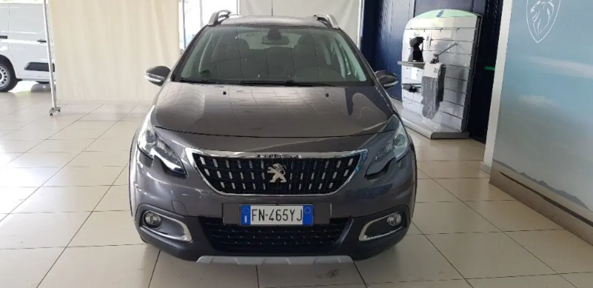 Peugeot 2008 usata a Pordenone (2)