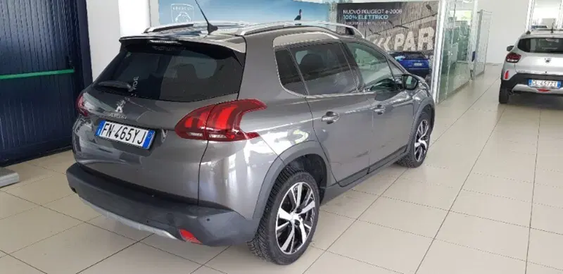 Peugeot 2008 usata a Pordenone (6)