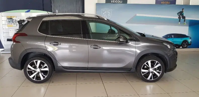 Peugeot 2008 usata a Pordenone (8)