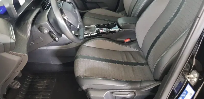 Peugeot 2008 usata a Pordenone (12)