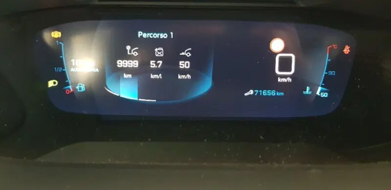Peugeot 2008 usata a Pordenone (16)