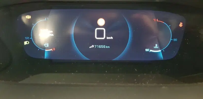 Peugeot 2008 usata a Pordenone (18)