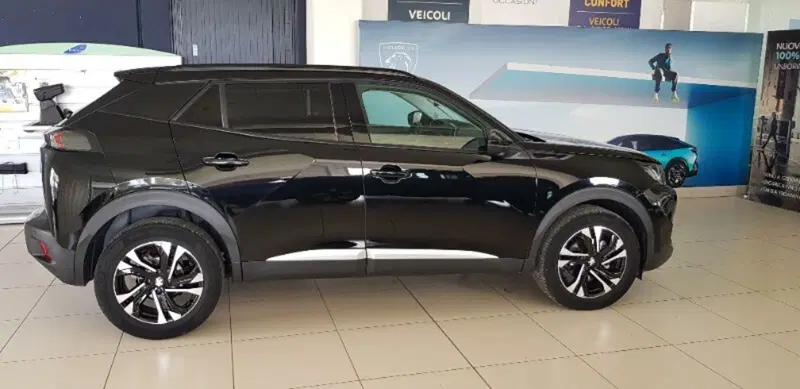 Peugeot 2008 usata a Pordenone (8)