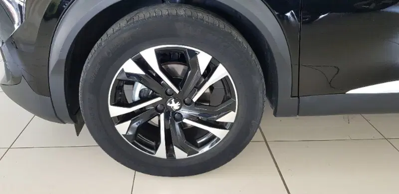 Peugeot 2008 usata a Pordenone (9)