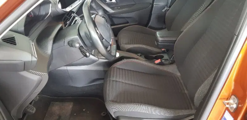 Peugeot 2008 usata a Pordenone (19)