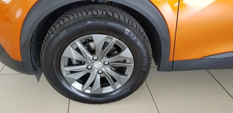 Peugeot 2008 usata a Pordenone (9)