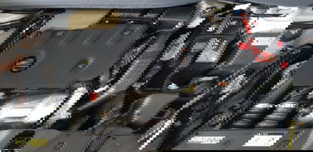 Peugeot 2008 usata a Pordenone (9)