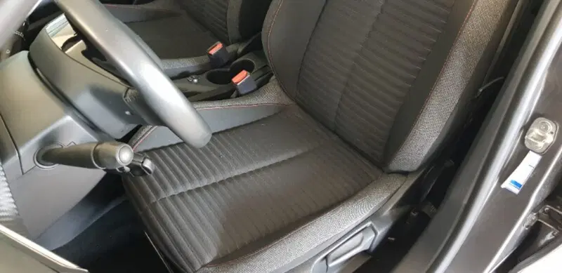 Peugeot 208 usata a Pordenone (15)