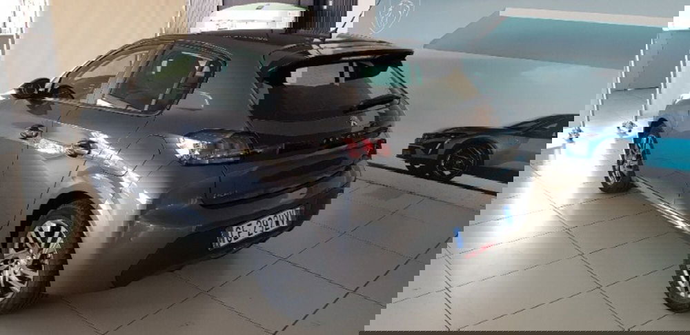 Peugeot 208 usata a Pordenone (4)