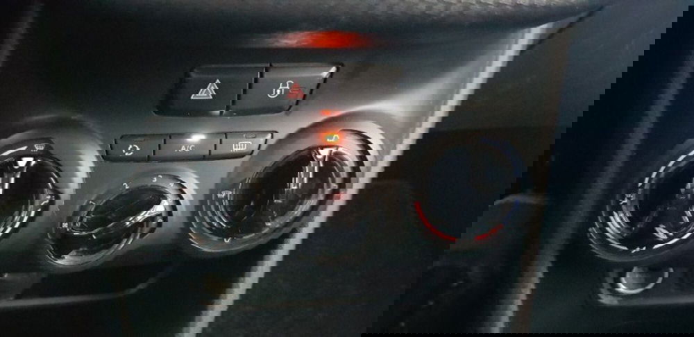 Peugeot 2008 usata a Pordenone (12)