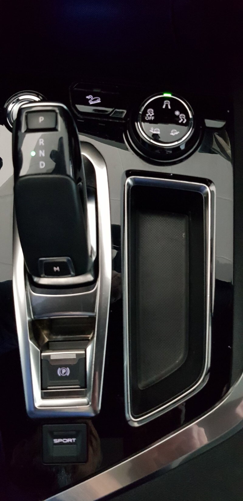 Peugeot 3008 usata a Pordenone (13)