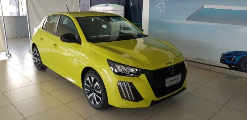 Peugeot 208 nuova a Pordenone