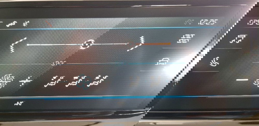 Peugeot 208 nuova a Pordenone (15)