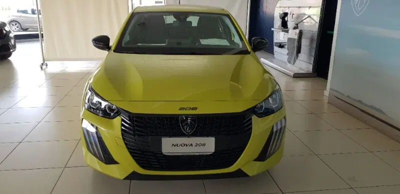 Peugeot 208 nuova a Pordenone (2)