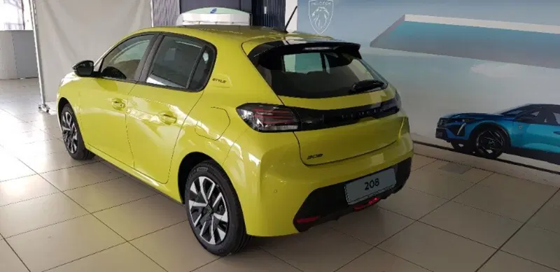 Peugeot 208 nuova a Pordenone (4)