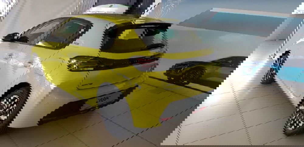 Peugeot 208 nuova a Pordenone (4)