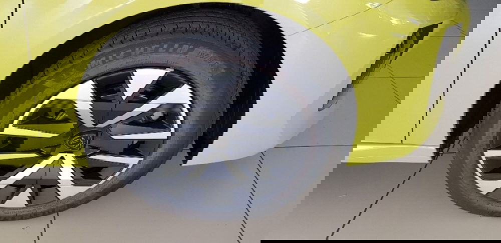 Peugeot 208 nuova a Pordenone (9)