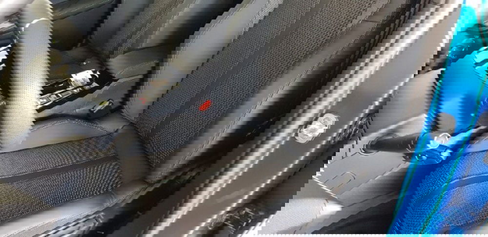 Peugeot 2008 nuova a Pordenone (13)