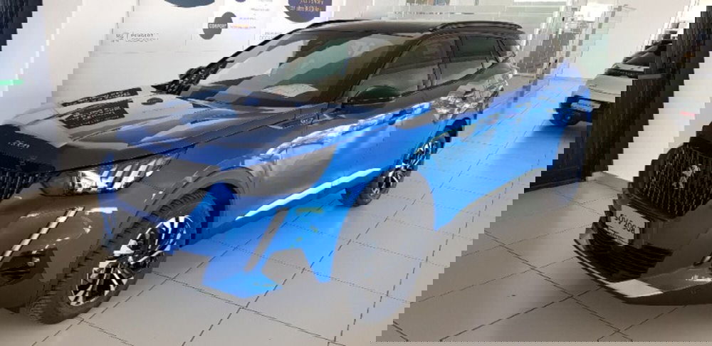 Peugeot 2008 nuova a Pordenone (3)