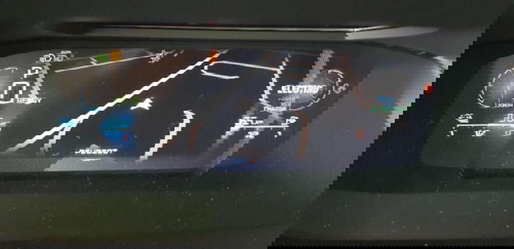 Peugeot 408 nuova a Pordenone (13)