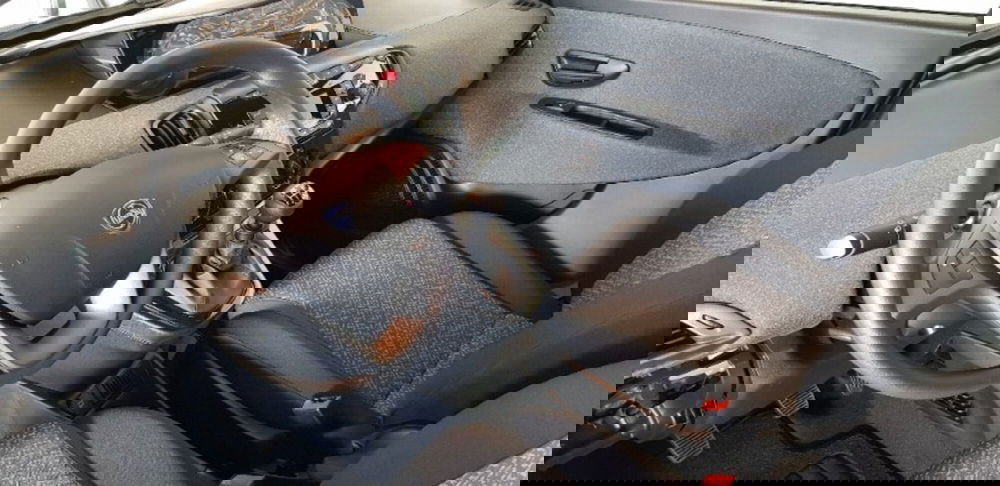 Lancia Ypsilon nuova a Pordenone (12)