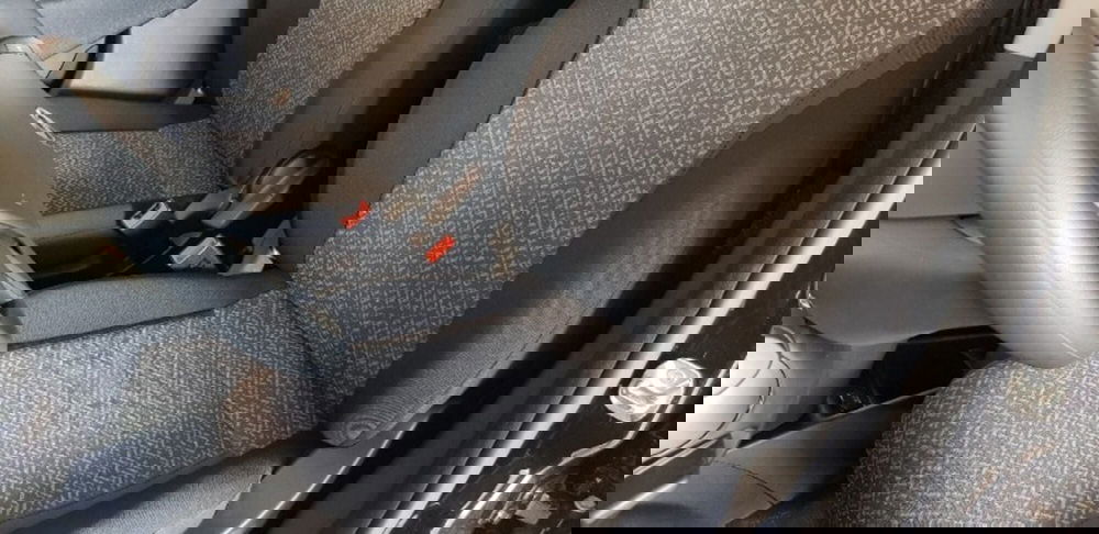 Lancia Ypsilon nuova a Pordenone (14)